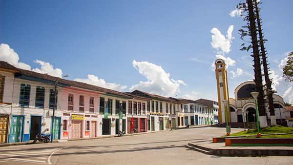 Parque principal de El Cairo, Valle del Cauca